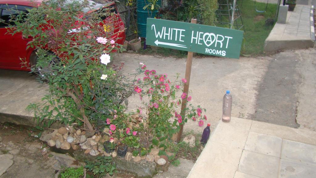 White Heart Hotel Ella Buitenkant foto